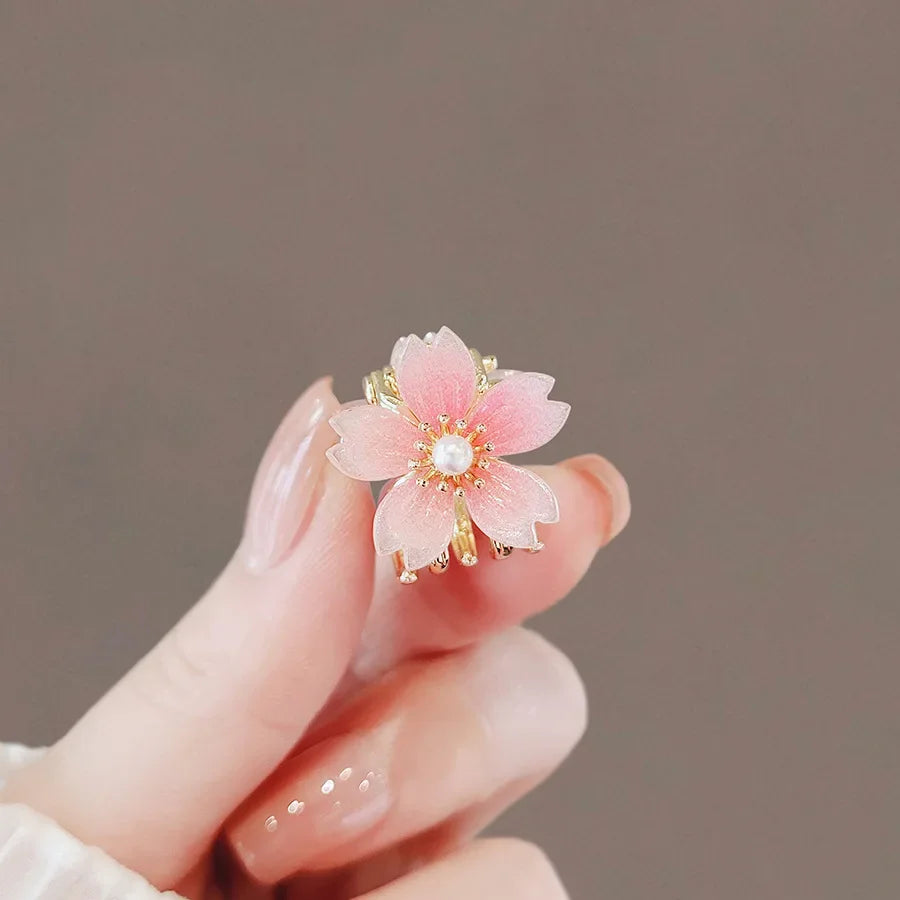 Japanese Style Sakura Mini Hair Claw High-end Princess Head Top Clip Women's Bangs Side detail view