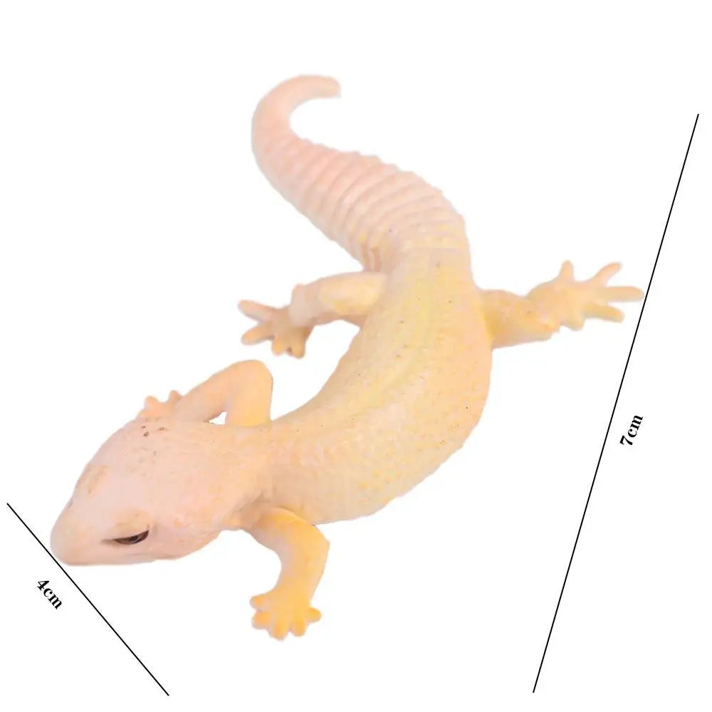Realistic Lizard Toy Figure | Reptile Animal Model for Kids and Prank Props additional angle