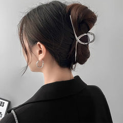 Vintage Silver Geometric Metal Hair Claw For Women Girls Long Hair Holder Headband Hai close-up view