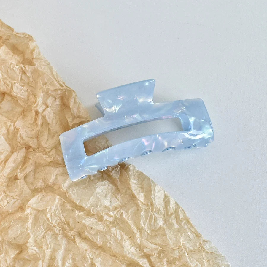1 Set of Women's Acetic Acid Pearl Rectangular Hair Claw Suitable for All Kinds of additional angle