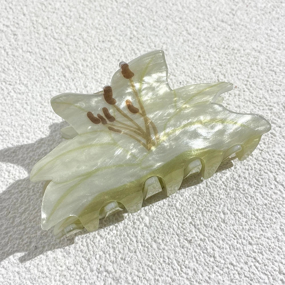 Sweet Acrylic Double Sided Flower Printed Hair Claw Clip For Women Oversize Geometric alternate view