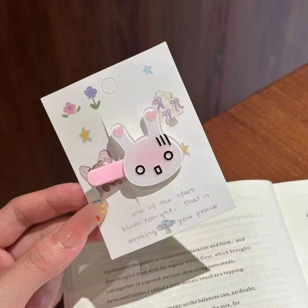 3-piece rabbit animal hair clip set, suitable for cute pink rabbit facial expressions lifestyle view
