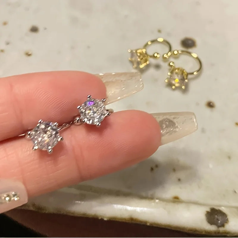 EVISPOL 2Pcs Fashion Gold Plated Claw Cubic Zirconia Clip Earrings For Women Fake Pie alternate view