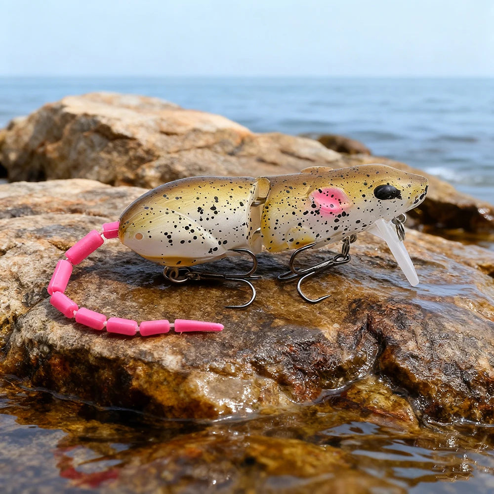 15.5CM Mouse Lure Artificial Plastic Mouse Fishing Lure Swimbait Rat Pike Bass Minnow lifestyle view