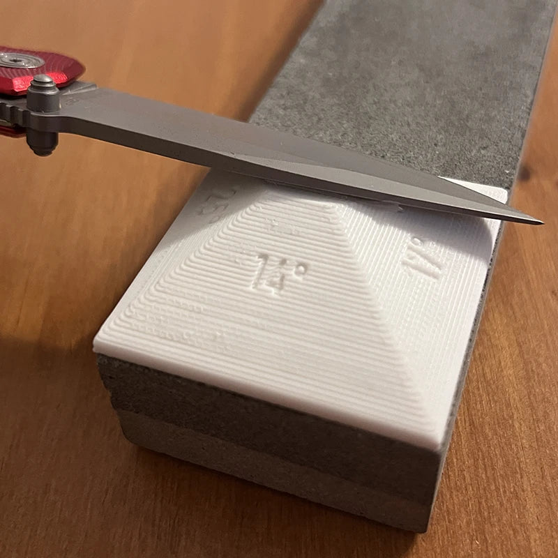 Sharpening Stone Aid Multiple Angle Grinding Angle Guide Rail Non-Slip Essential For H close-up view