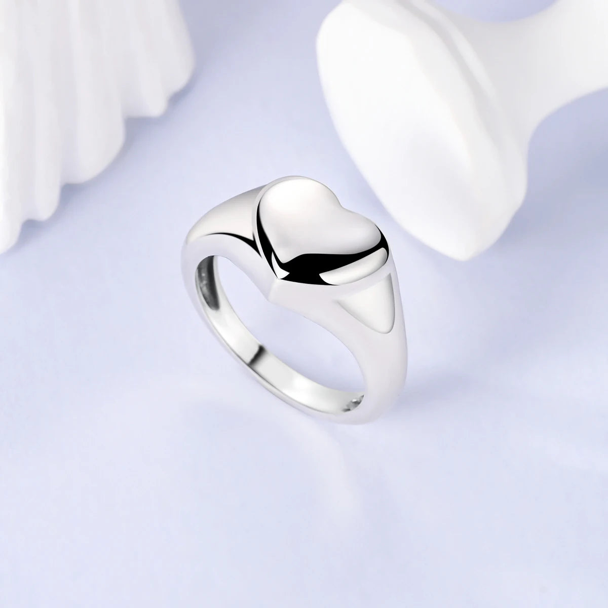 925 Sterling Silver Heart Ring with Cubic Zircon | Geometric Wedding Band for Women detail view