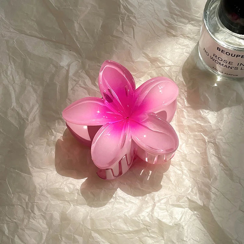 Bohemian Flower Hair Claw Clip For Women Sweet Floral Hair Claws Crab Clamp Barrettes lifestyle view