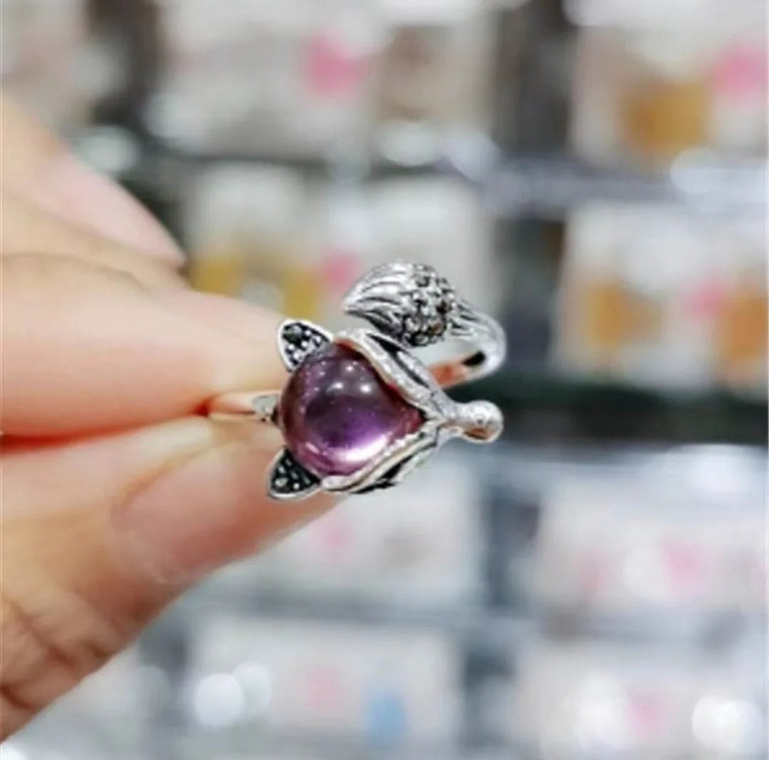 Sweet Little Fox Animal Garnet Stone Thai close-up view