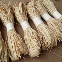 Natural Raffia Straw Rope | Wedding Gift Packing & Party Decoration Supply close-up view