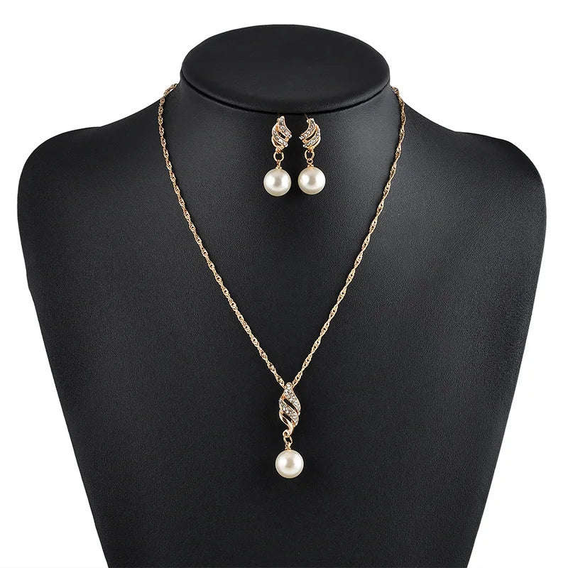 Fashion Silver Color Necklace Earrings Cubic Zirconia Jewelry Sets Elegant Crystal Zir close-up view
