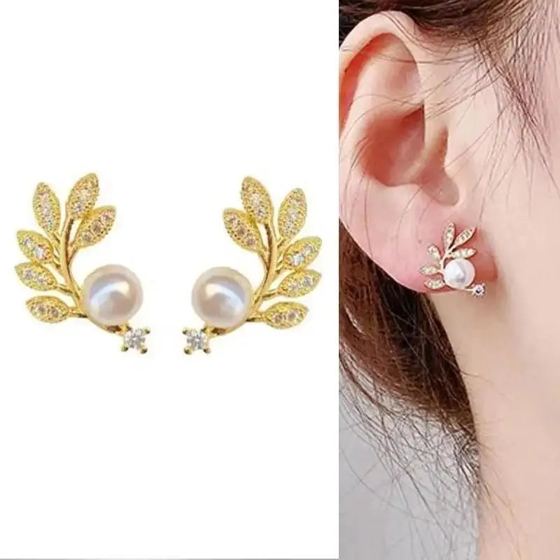 Korean Fashion Seven Star Zircon Earrings | Luxury Crystal Stars Stud Earrings detail view