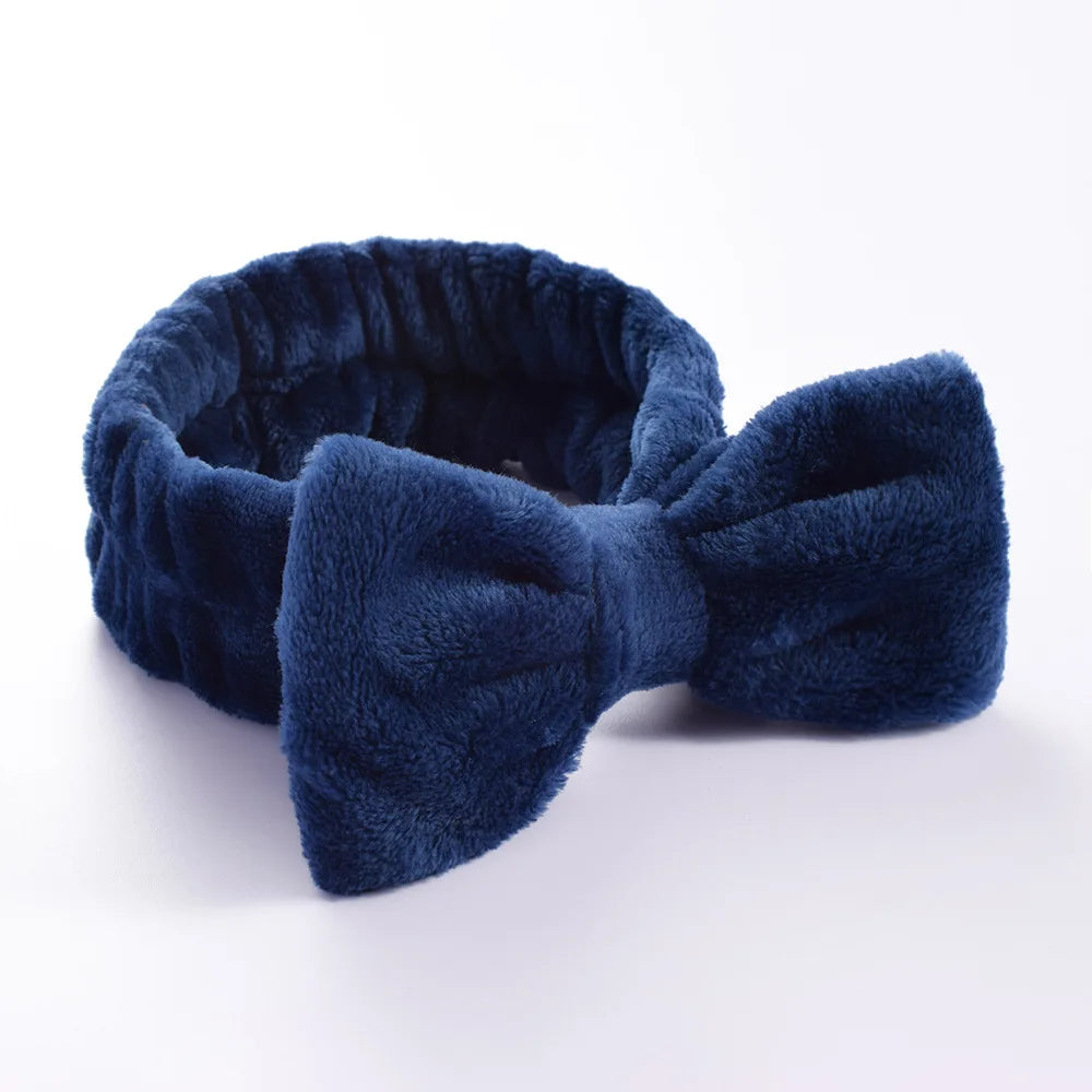 Soft Coral Fleece Headband Women Makeup Wash Face Spa Elastic Hair Band Fashion Female close-up view