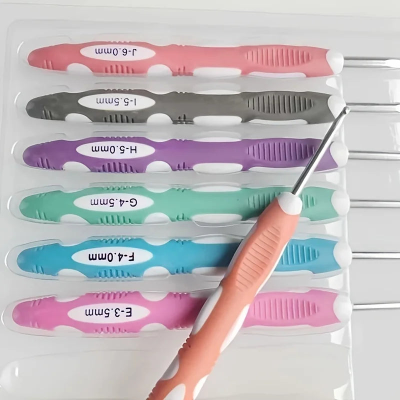 1pc/9pcs Sewing & Knitting Supplies Ergonomic Crochet Hook Set Crochet Needles Knitting detail view