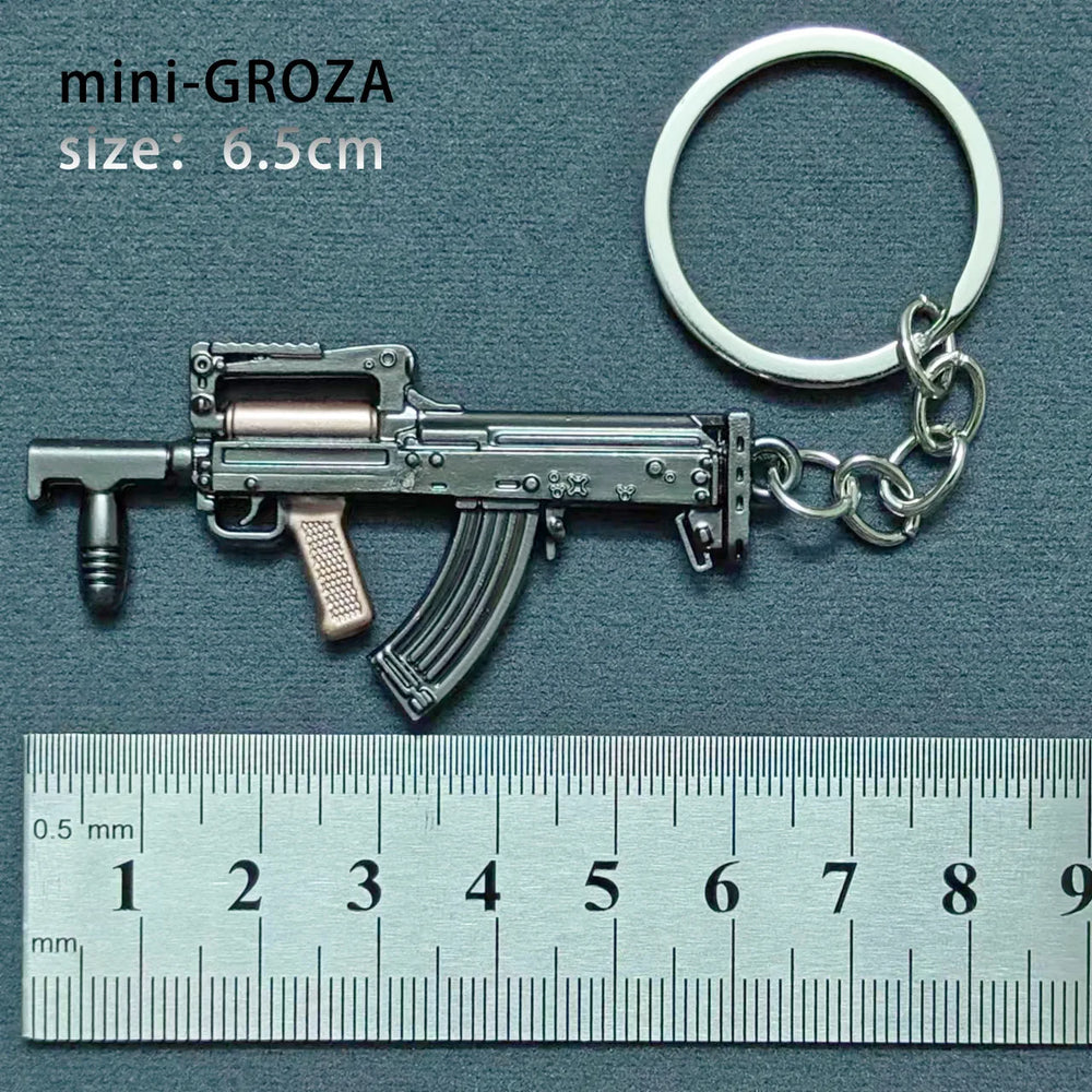 Mini Keychain Pendant Peace Elite 98k Alloy Gun Model PUBG Battlefield Boy Toy Handso lifestyle view