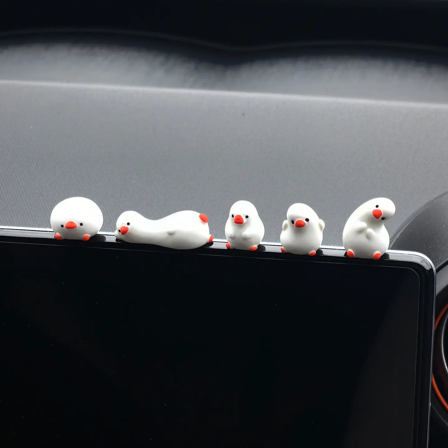 5 Pcs Flat Duck Resin Car Ornaments Set