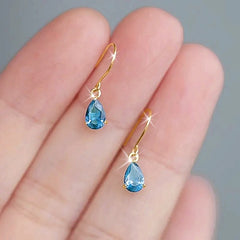 Huitan Trendy Gentle Hoop Earrings for Women Delicate Stylish Ear Piercing Accessories M detail view