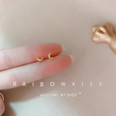 Crescent Moon Stud Earrings For Women New Fashion Small Geometry Invisible Ear Partner Simplicity Gi