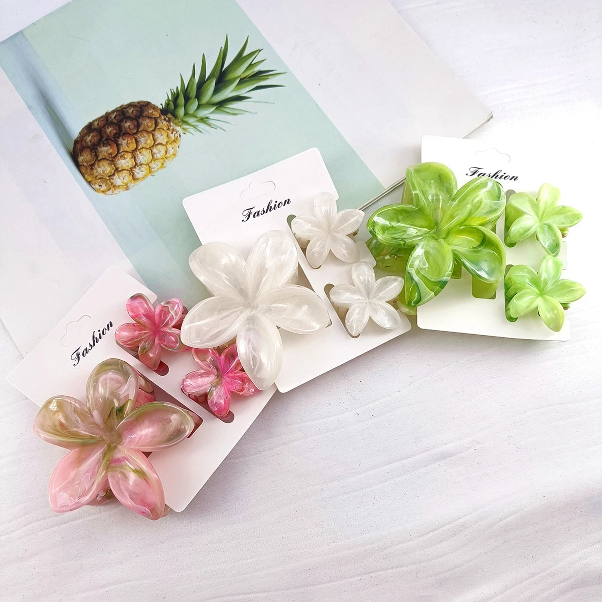 3/6/9/12PCS Hawaiian Gradient Flower Hair Claw Clip For Women Girl Fashion Plastic No alternate view