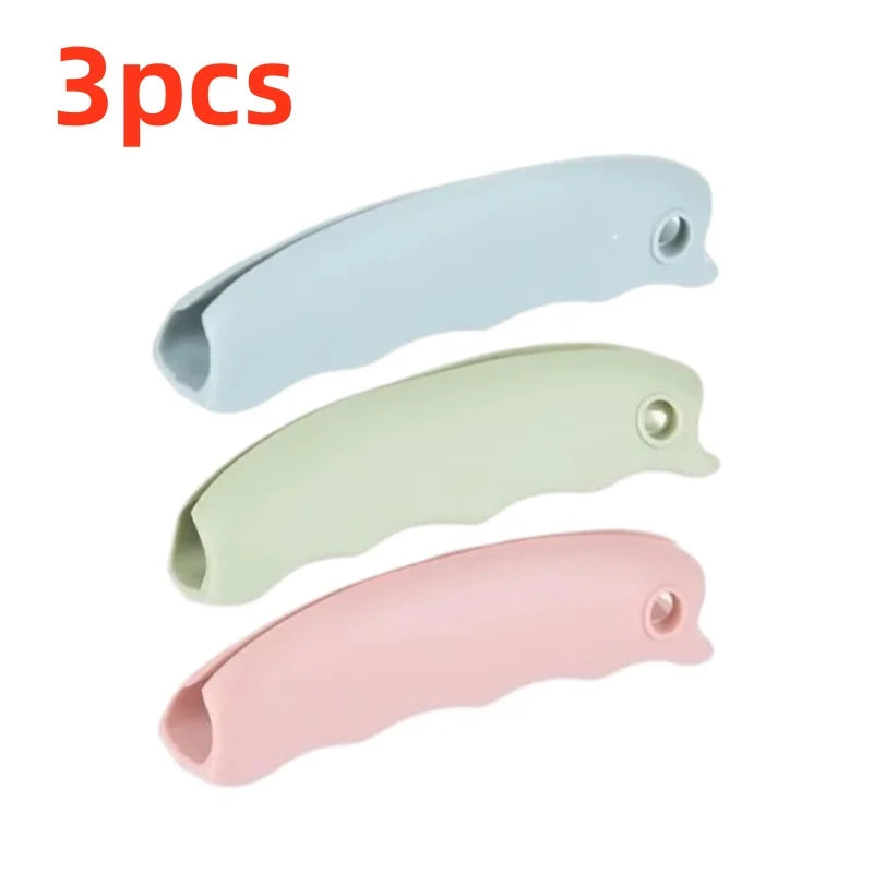 Shopping bag holder with padded handles, silicone handles for holding while shopping, no detail view