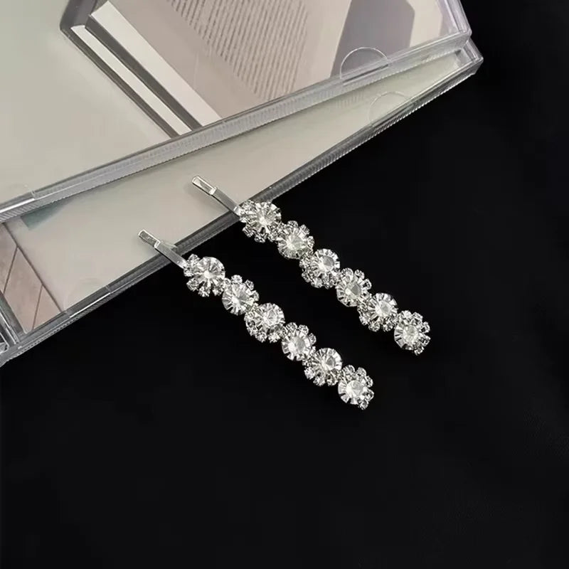 Bling Crystal Hair Clips Set Rhinestone Flowers Barrettes Side Pin Sweet Elegant Bobby close-up view