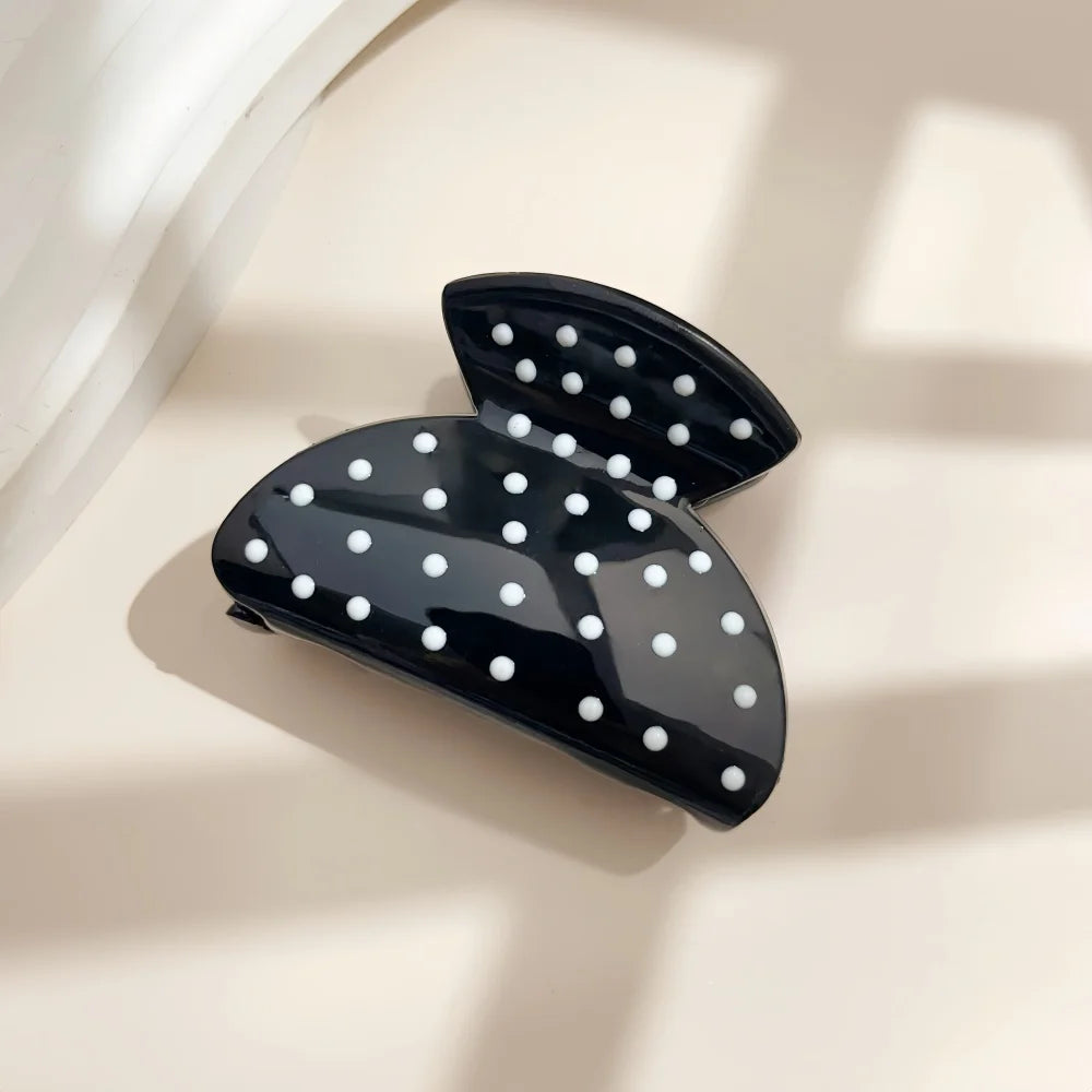 19 Styles Hair Claw Clips for Women Flower Cross Dots Heart Geometric Chic Barrettes G close-up view