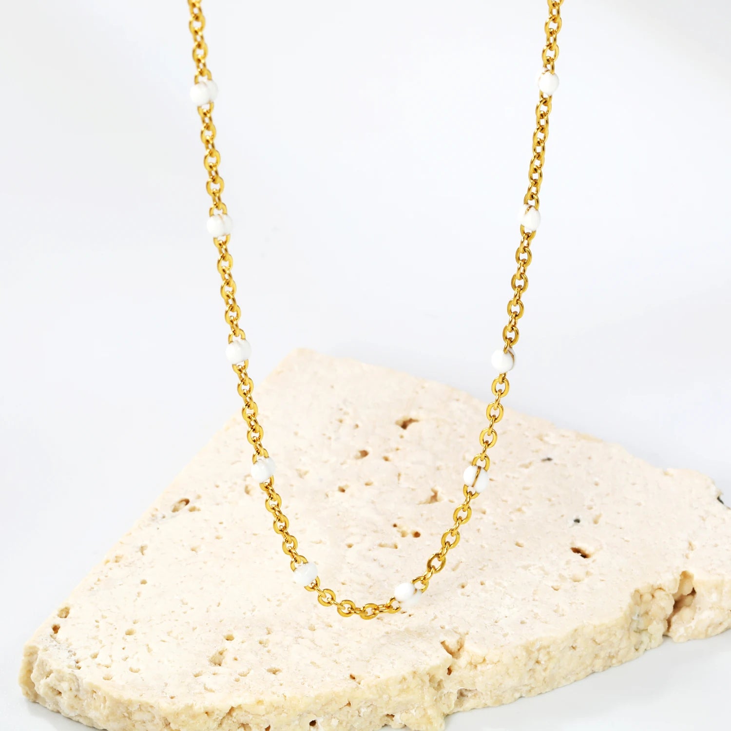 LUXUKISSKIDS Sweet Multicolor Drip-Oil Beads Necklace Women's Bohemia Stylish Clavicle C detail view