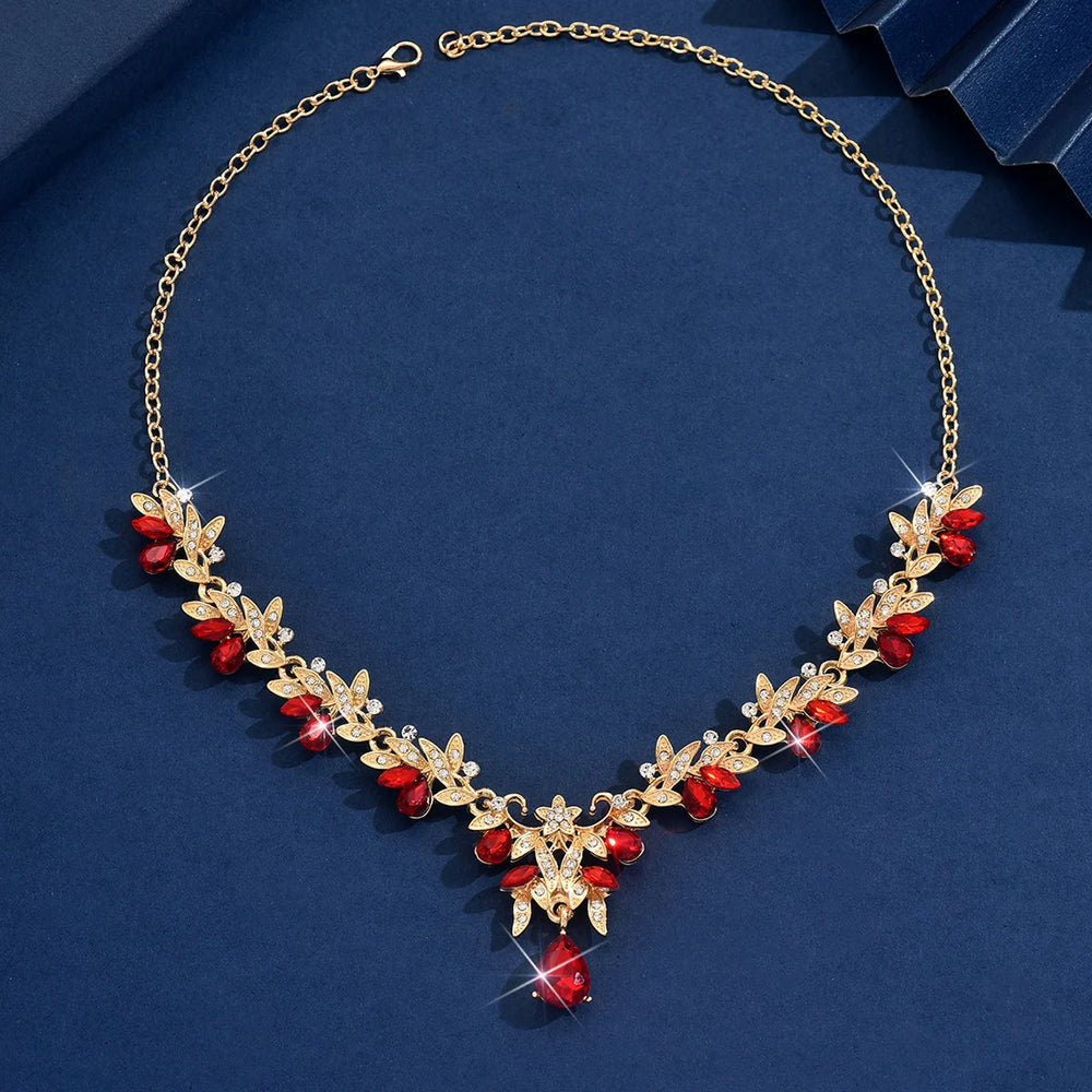 1PC Women's Fashion Water Drop Pendant Necklace Jewelry Light Luxury Style Suitable f lifestyle view