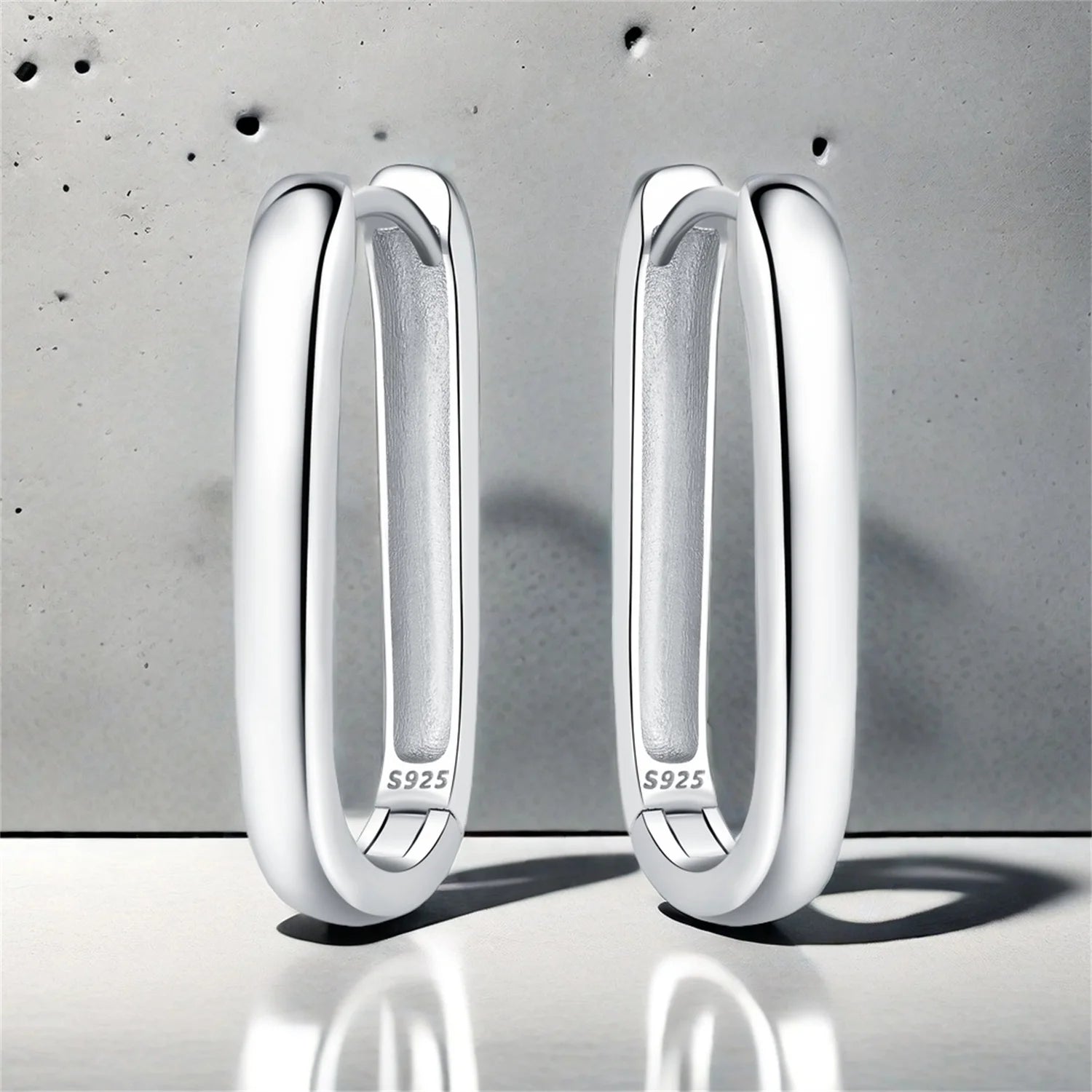 925 Sterling Silver Simple Versatile Earrings Jewelry Versatile Hoop Earrings For Wom lifestyle view