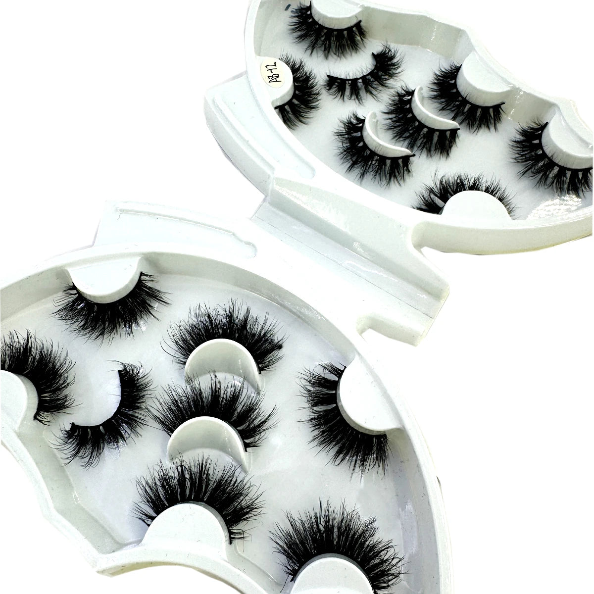 5-8 Pairs Natural Russian Striped Mink Lashes | 3D Volume Wavy False Eyelash Extensio lifestyle view