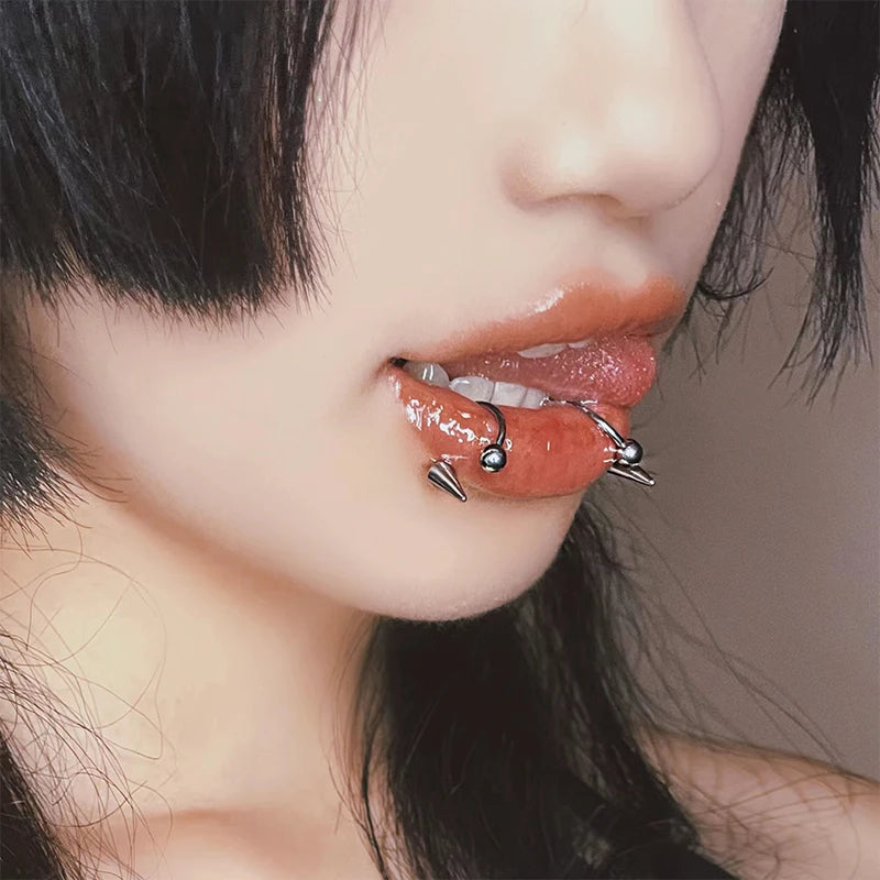 16G Stainless Steel Cone Septum Ring Horseshoe Nose Piercing Spike Lip Tragus Helix E lifestyle view