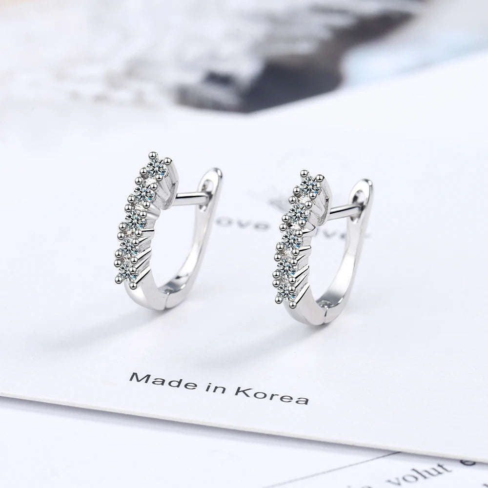 Luxury 0.5ct Moissanite Wedding Earrings for Women Gift Lab Diamond 925 Sterling Silve close-up view
