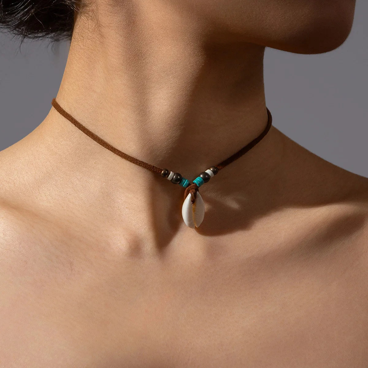 Simulation Shell Pendant Clavicle Necklaces For Women Waterproof Brown Rope Chain S additional angle