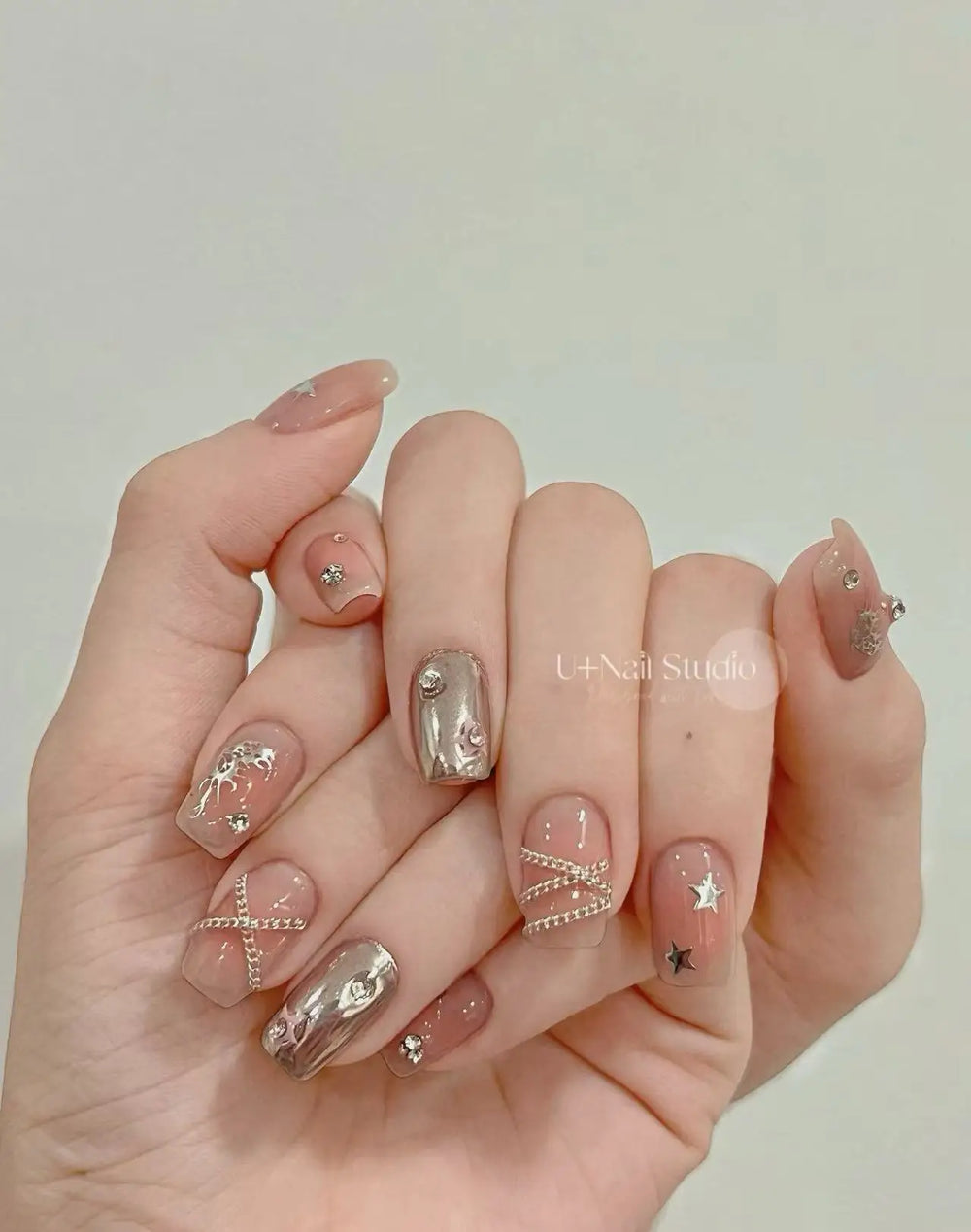 Micro Bead Chain Nail Art Decoration, Silver Gold 50cm Ball Chain for Stylish Manicur lifestyle view