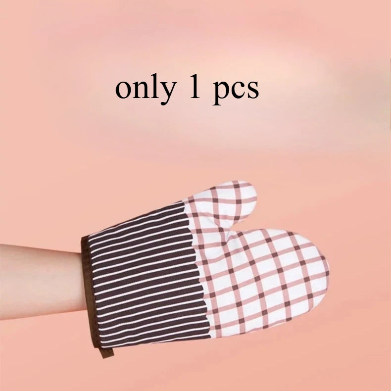 Heat Resistant Microwave Oven Mitts Gloves | Non Slip Kitchen Baking Accessories alternate view