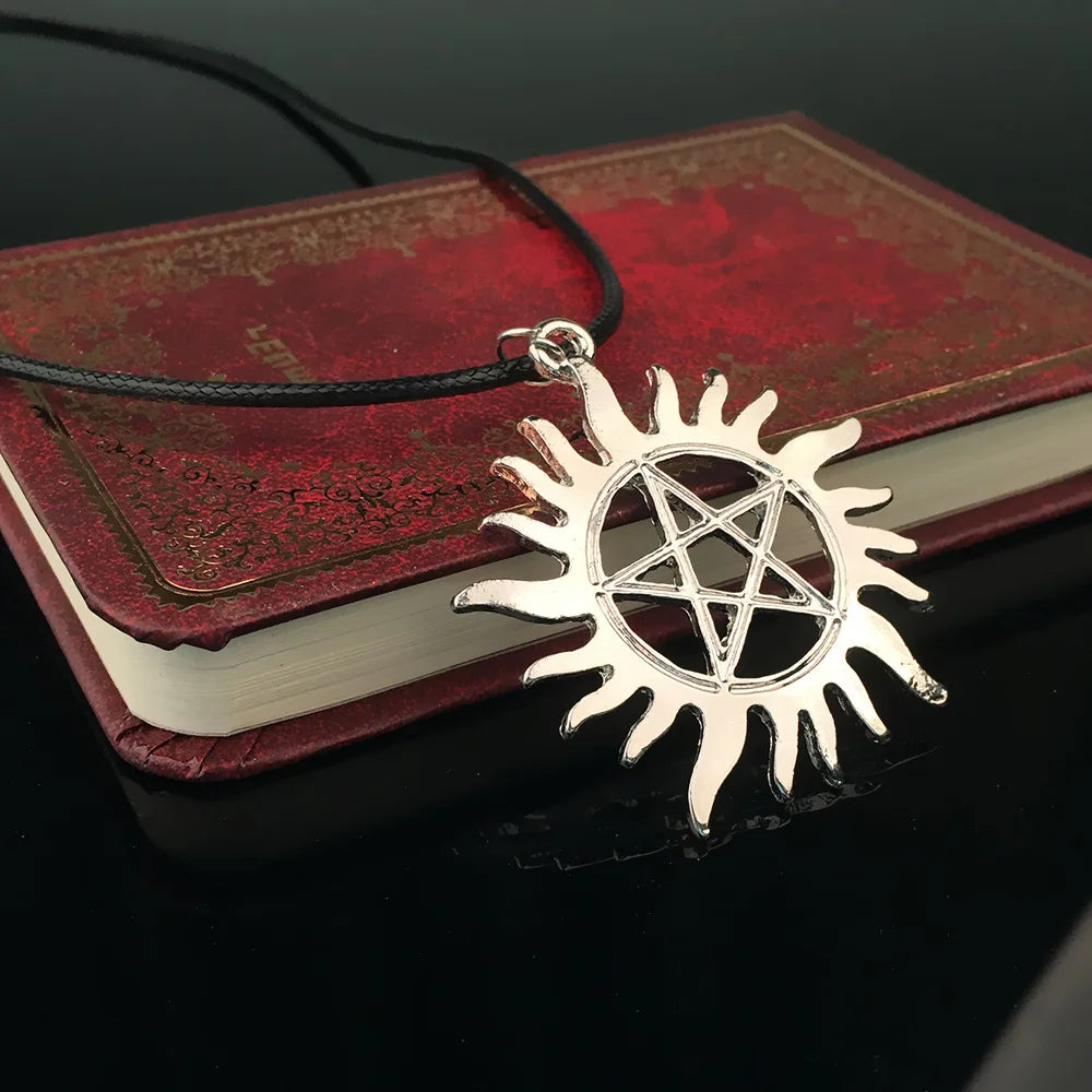 Supernatural Pentagram Star Pendant Necklace for Women Men Black Fashion Choker Wicca Witchcraft Vin