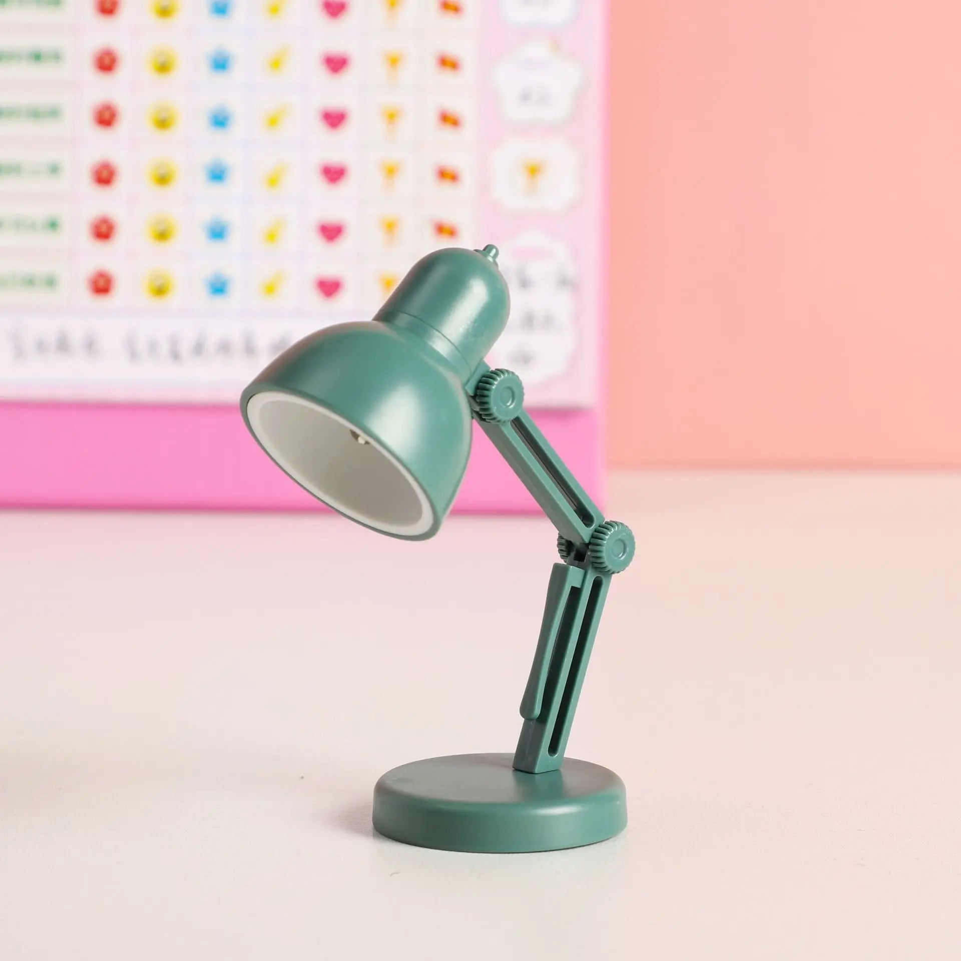 LED Mini Desk Lamp Foldable Magnetic Night Light | Clip-On Eye Protection Bedside Lamp detail view