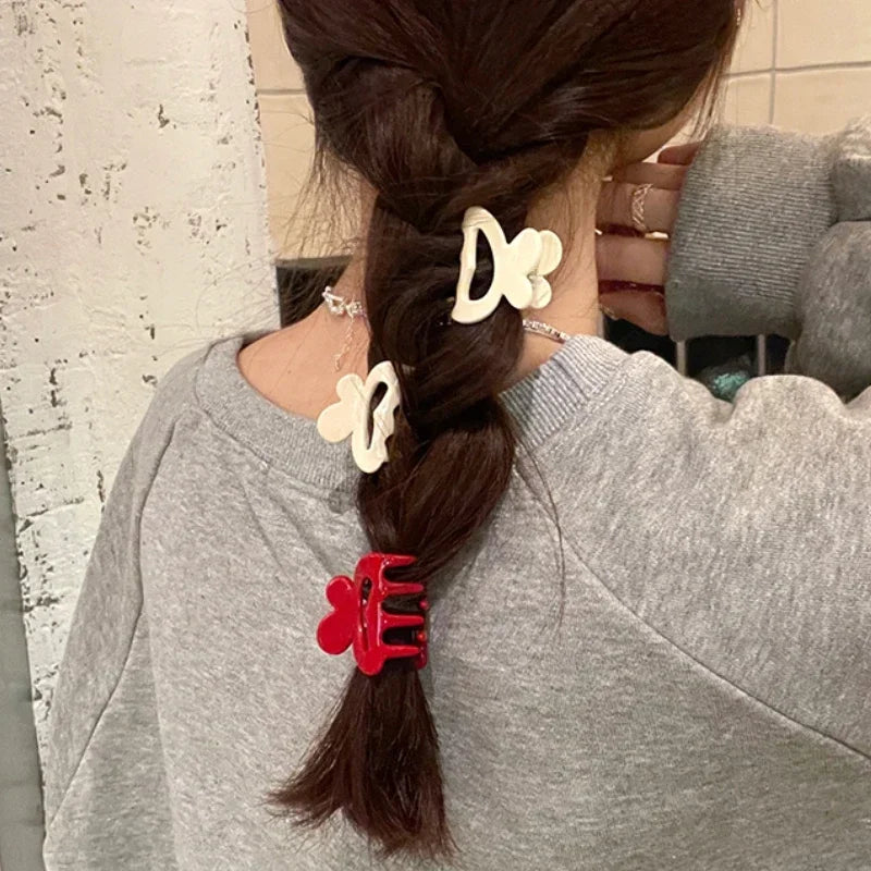 Fashion Hair Clips for Women Small Sweet Hair Claws Clip Geometric Cute Barrettes Cra lifestyle view