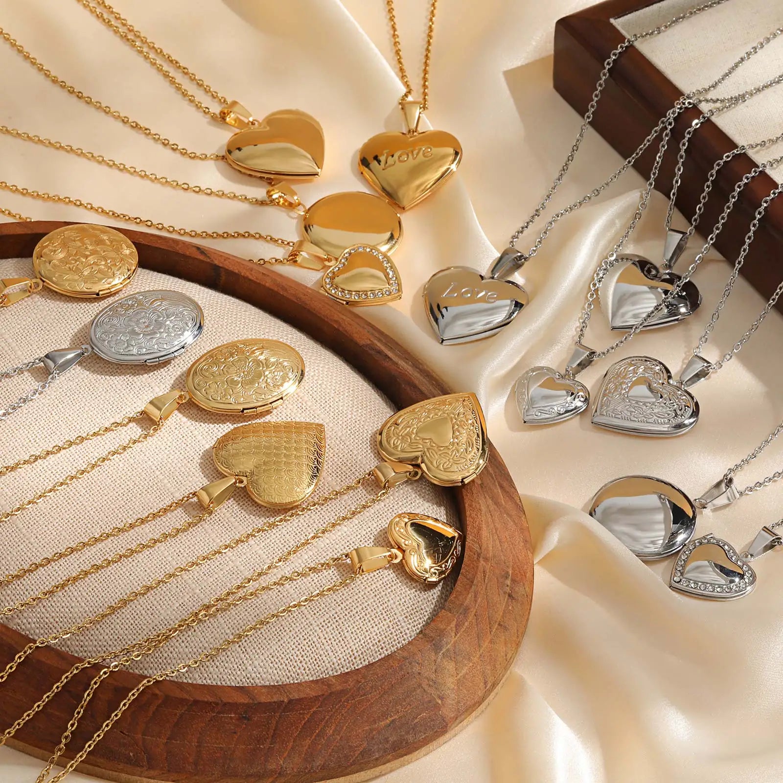 Delicate Floral Oval Heart Locket Pendant Necklaces for Women,Stainless Steel Photo Fram detail view