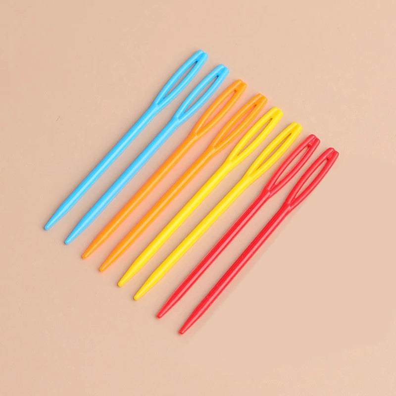 50/100/150/200PCS Colorful Plastic Sewing Needles 7cm Size Random Mixed Colors Large E close-up view