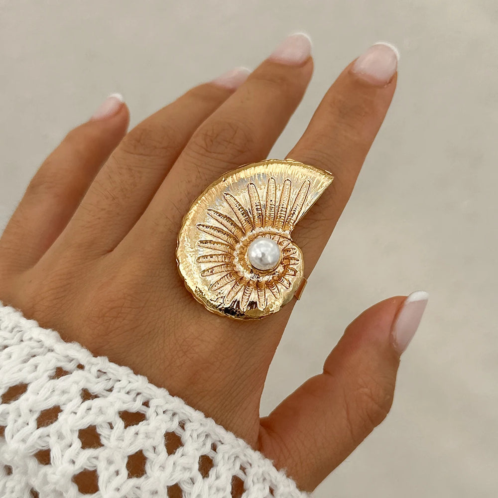 Exaggerated Big Starfish Conch Gold Color Rings Women Boho Creative Irregular Geometri close-up view
