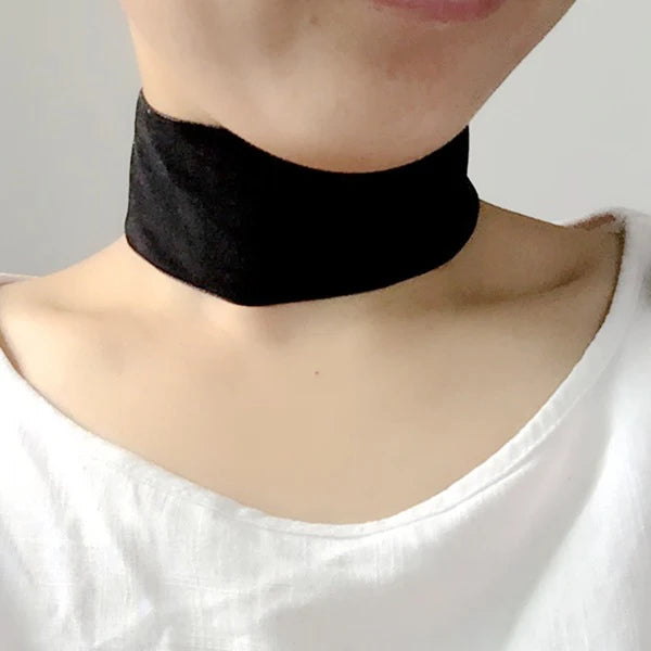 Korean Fashion Womens Accessoires Punk Gothic Soft Black Velvet Choker Necklace Girl Nec detail view