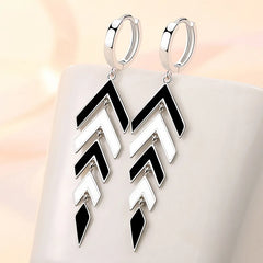 Women's 925 Sterling Silver Black & White Zircon Pendant Earrings Set Fashionable Jew alternate view