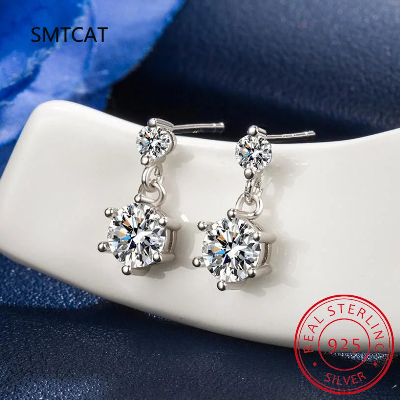 New VVS1 D Color Round Cut Eerrings for Women Test Passed Moissanite Diamond 925 Sterl close-up view