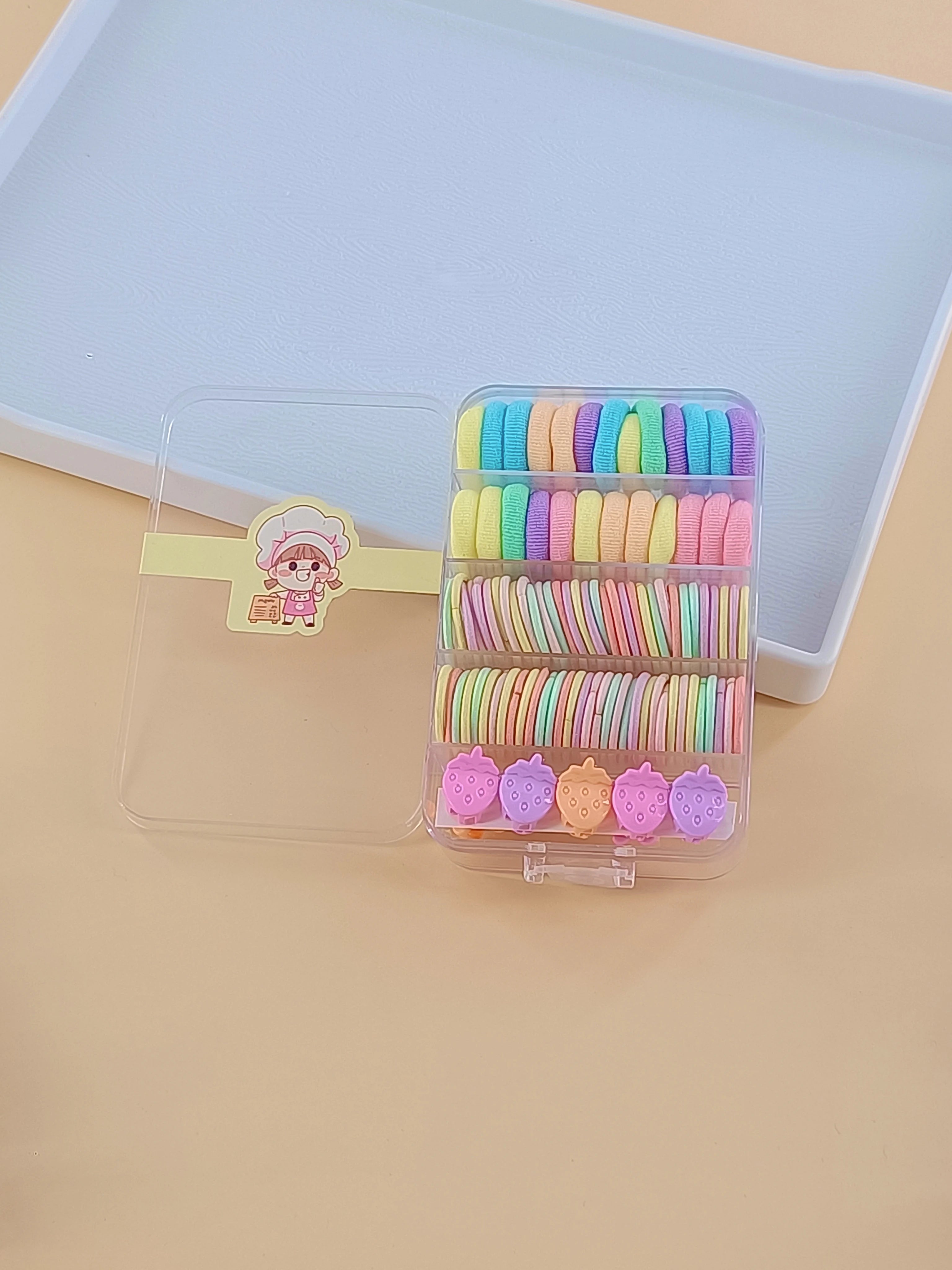 A large quantity of children's cute hair accessory set. Children's hair accessory combination set