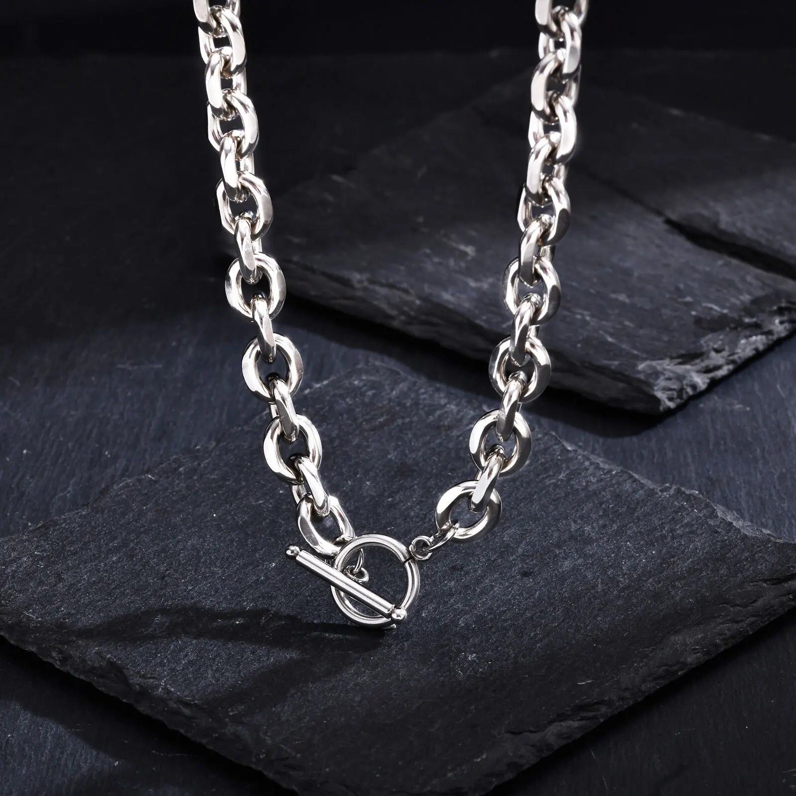 Vnox 9mm Chunky Chain Necklace for Men Women, Thick Rolo Link Chain Collar, Toggle additional angle