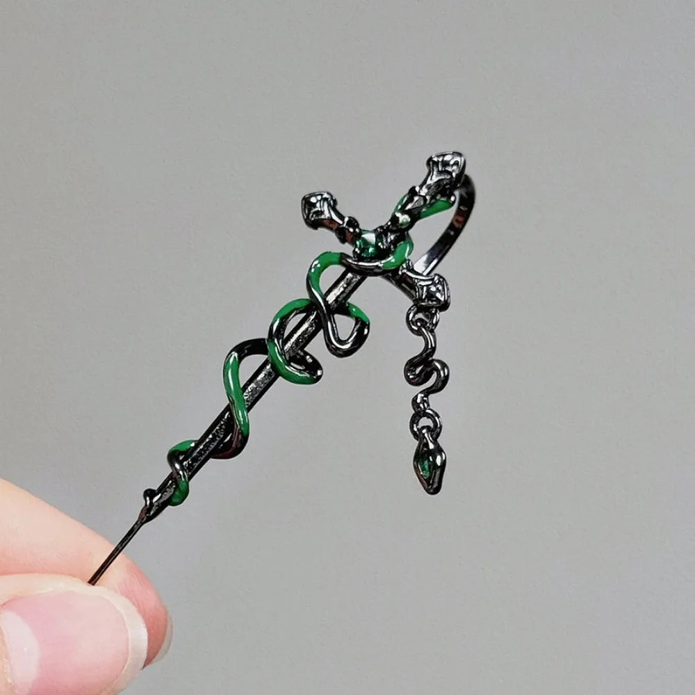 1PCS Black and White Iced Serpentine Piercing Ear Needle New Gothic Style Men's and W alternate view