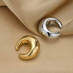 No Piercing Ear Cuff Set Silver-Gold Mixed Color Chunky Fluid Wave Clip On Earrings St close-up view