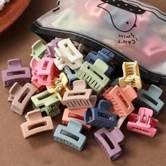 20 Pcs/bag Solid Color Matte Hollow Hair Claw Clip Candy Color Catch Barrettes Stylish Hair Accessor