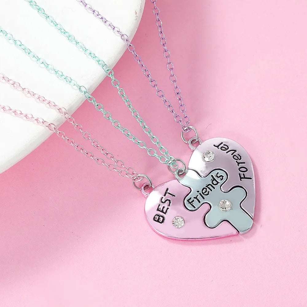 Lovecryst 3/4Pcs/set Heart-shaped Stitching Best Friend Necklace BFF Friendship Jewelry detail view