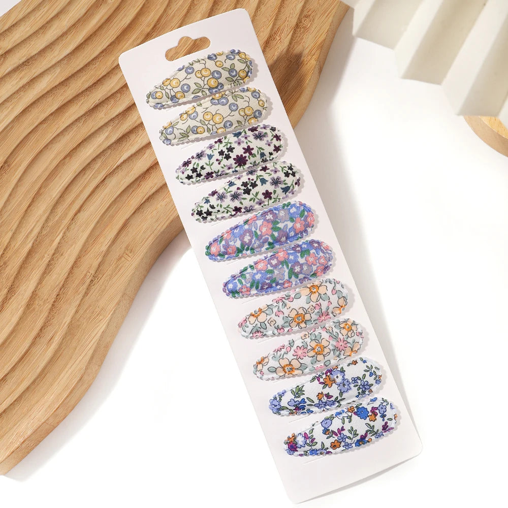 10Pcs/Lot Fresh Print Cotton Alloy Hair Clips for Kids Fabric Plaid BB Hairpins Girl lifestyle view